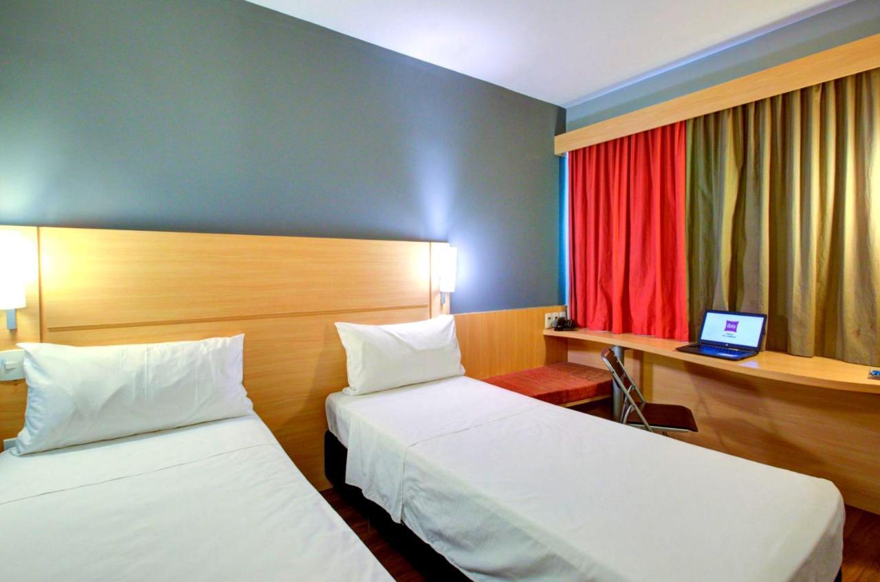 Ibis Vitoria Praia De Camburi Eksteriør bilde