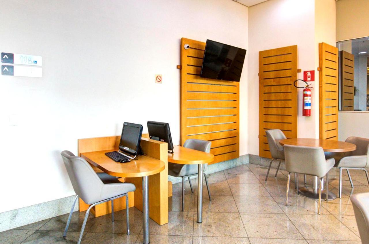 Ibis Vitoria Praia De Camburi Eksteriør bilde